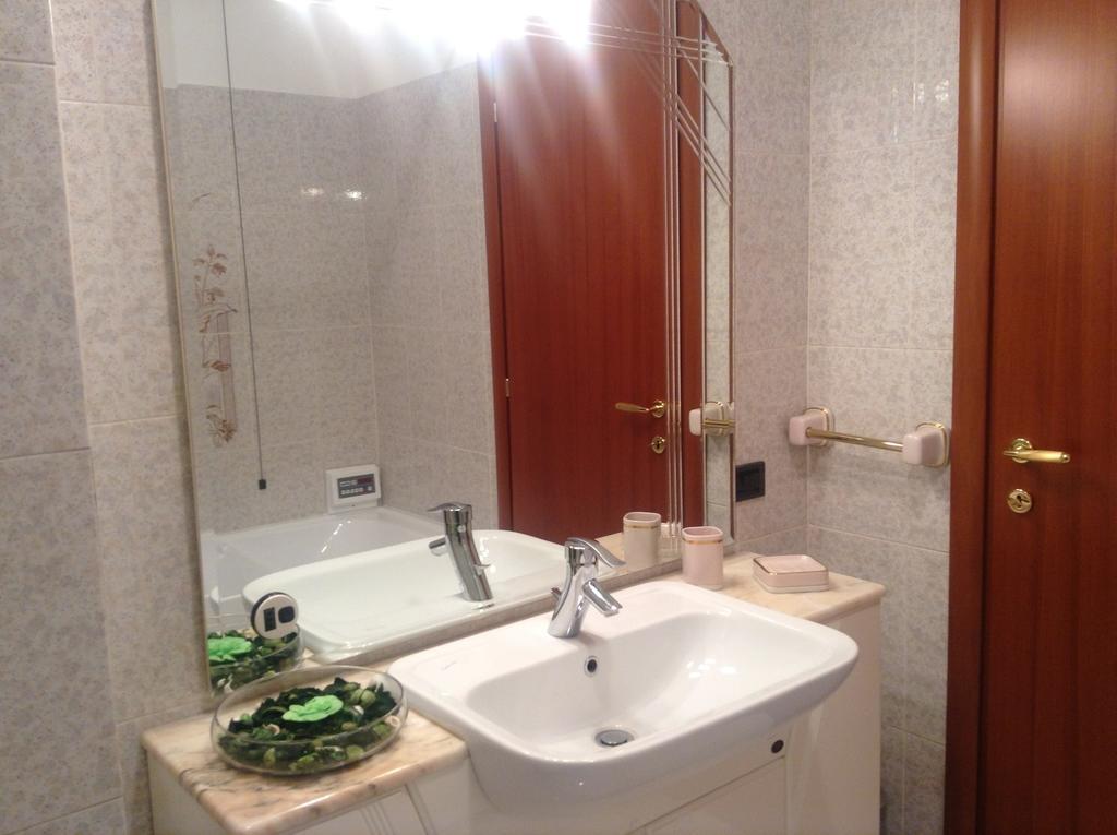 B&B Humana Rozzano Exterior foto